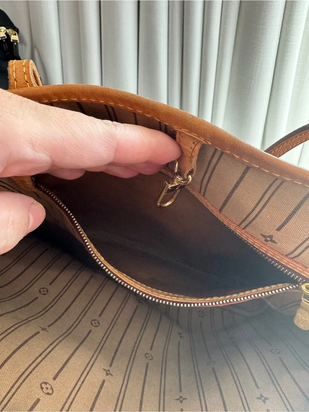 Authentic Louis Vuitton Brown Monogram Canvas Tote with Tan Leather Trim